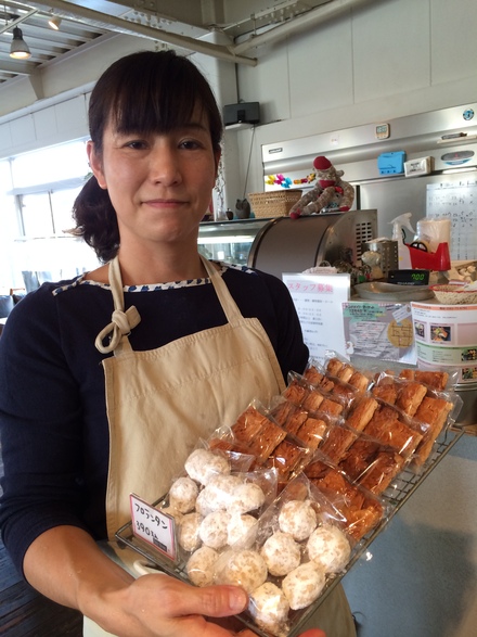 クッキー焼き上がりました~!!_c0128487_18112131.jpg