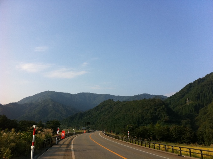 2013年夏休み自転車旅行　2日目　岐阜富山編　　神通川～宮川～下小鳥ダム～松ノ木峠～荘川_e0247789_22524868.jpg