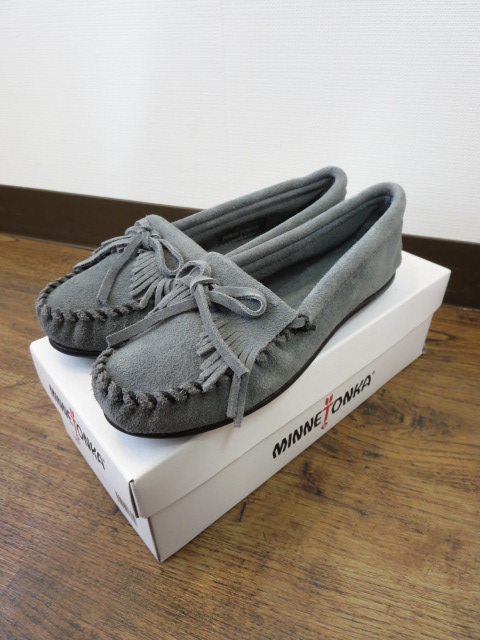 ミネトンカ  MINNETONKA　409 モカシン_e0076692_18532135.jpg