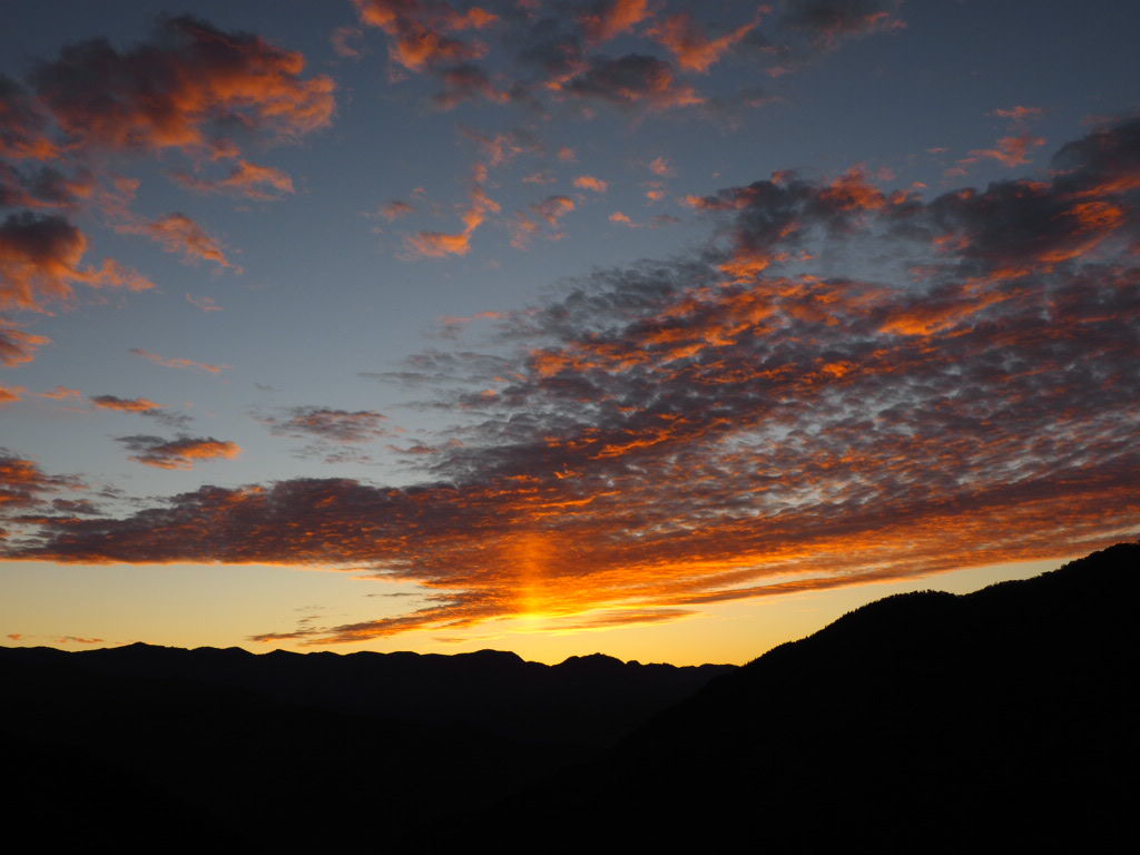 朝焼け　上北山村_d0020300_22334569.jpg