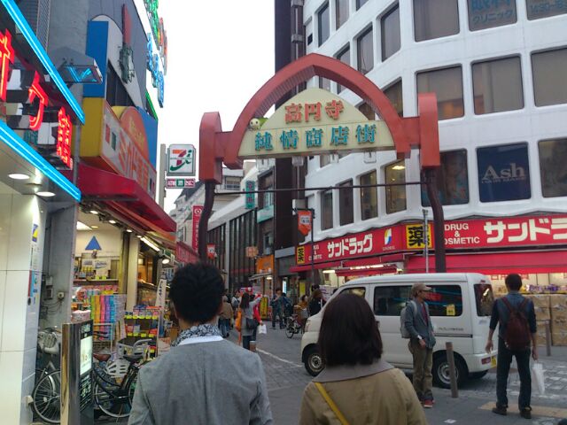 10月31日 ふざい_e0318040_18101618.jpg