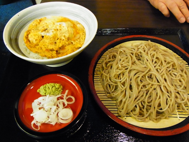 やはり締めは蕎麦（嵐山　江古田）_b0287241_6283542.jpg