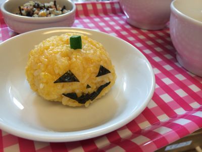 10月31日の給食 ハロウィン献立でした タンポポ保育園の給食