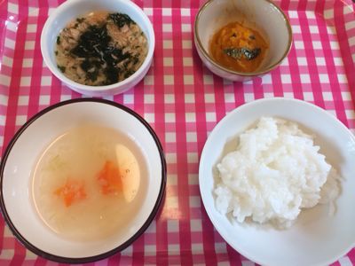 10月31日の給食。ハロウィン献立でした!_c0293682_1731834.jpg