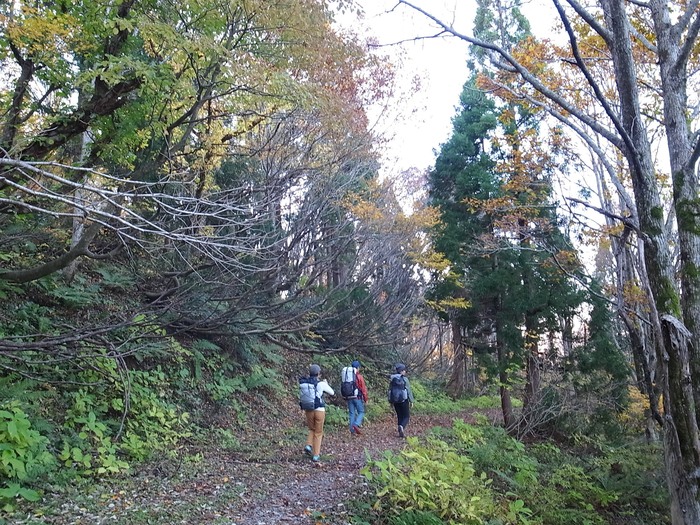 2014.10.25-26 秋の佐渡島ハイク day2_b0219778_0592227.jpg