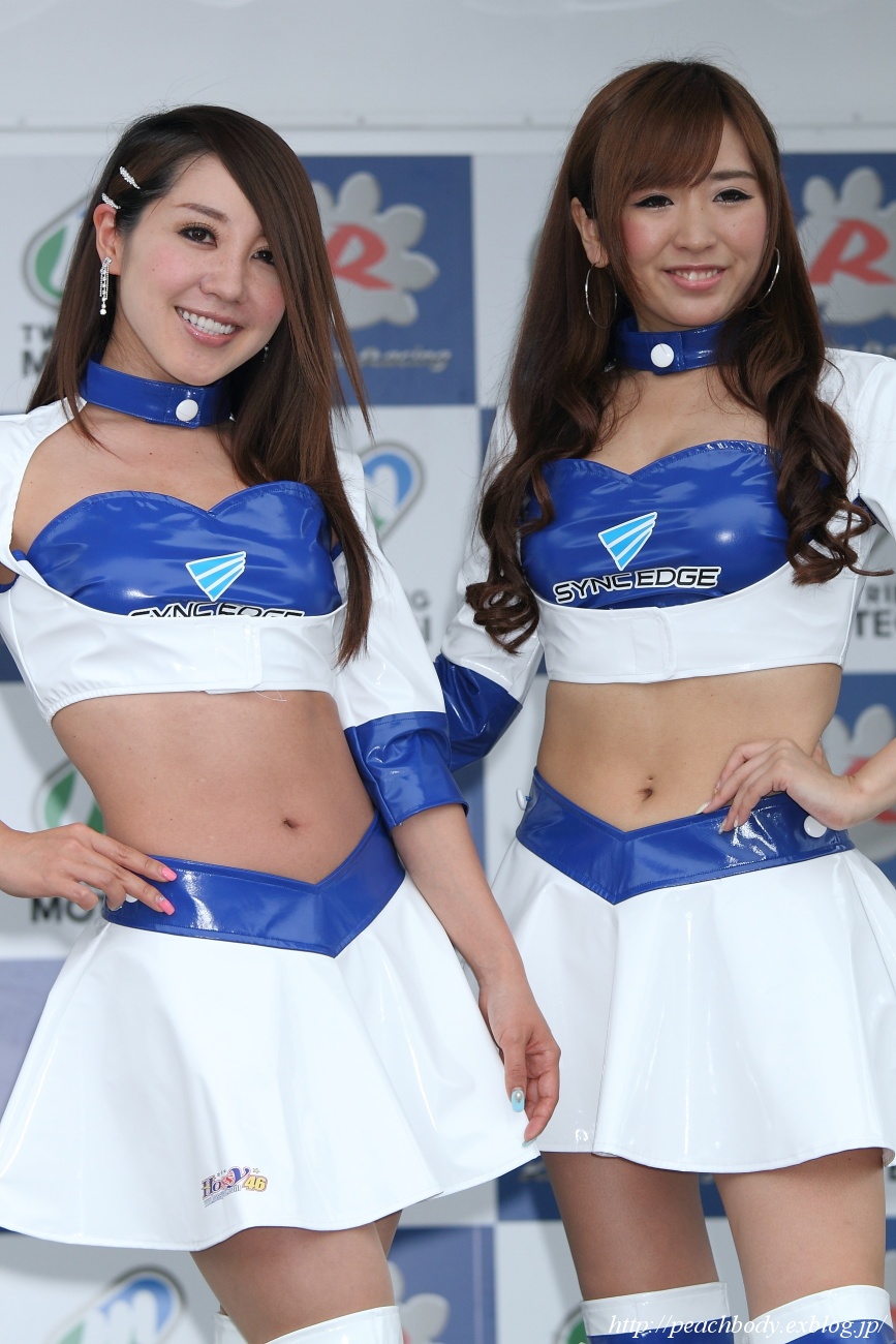 柏木まりな さん & 大塚郁実 さん（SYNC EDGE 4413 Racing レースクイーン）_c0215885_10501645.jpg