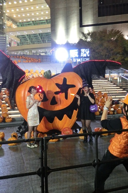 大阪の街がハロウィンで最高！！、元気をくれる町大阪ハロウィンで盛り上がる、地方創生はハロウィンで_d0181492_23135842.jpg