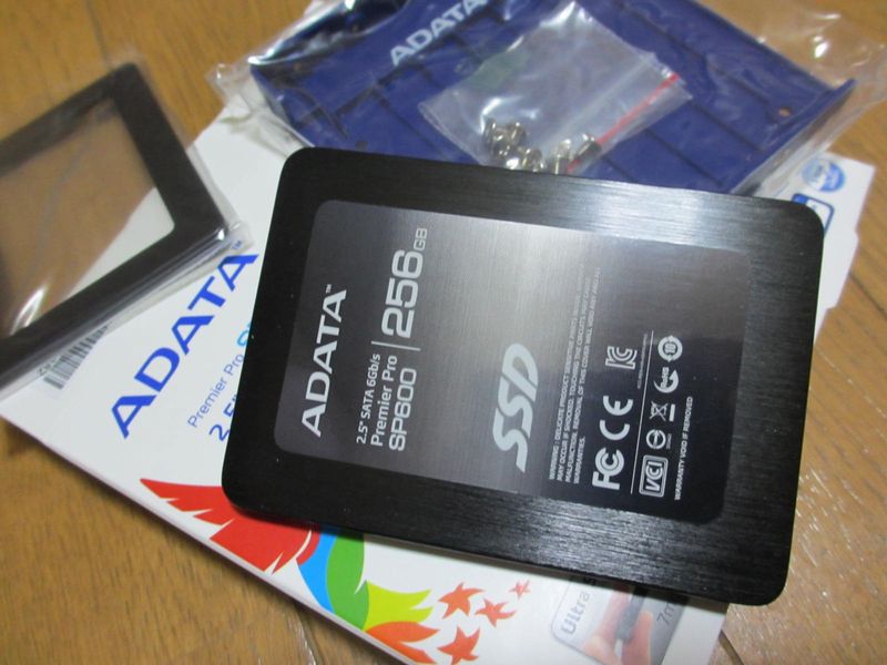 FUJITSU AH56/C SSDに交換 : やってみましたっ！