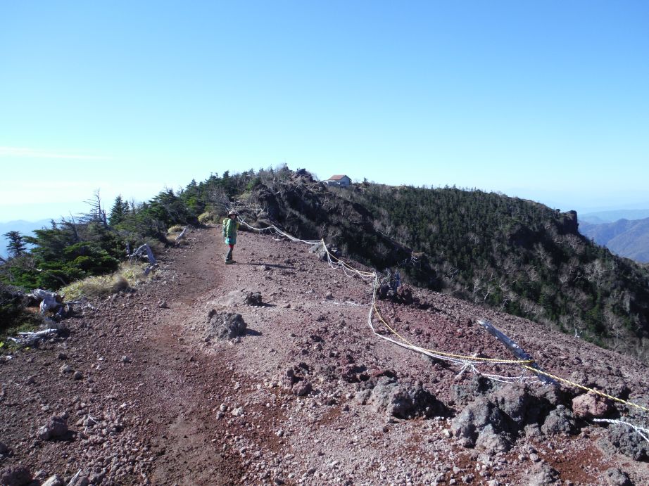 10月の野外活動①男体山登山_b0172805_13451221.jpg