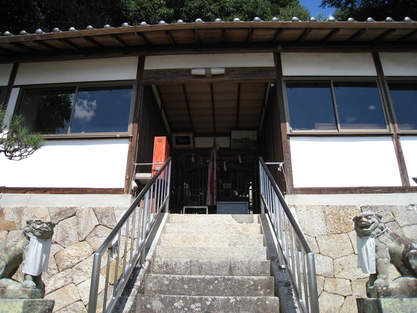 平群神社（へぐりじんじゃ、奈良県生駒郡）_d0287413_1825959.jpg