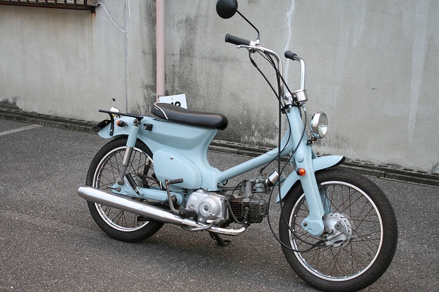 カブ90カスタム M様号納車!_a0164918_16565686.jpg