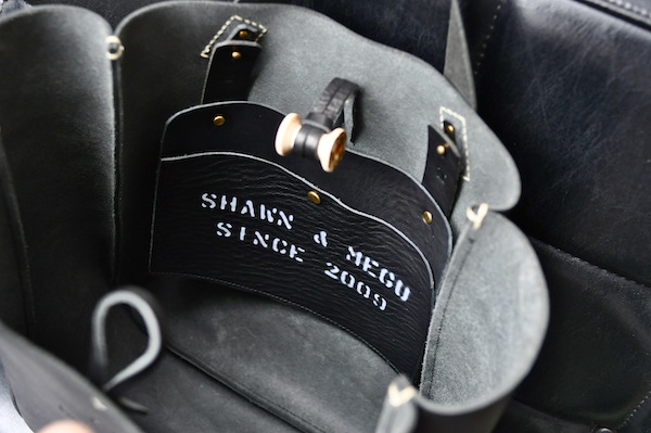 leather A tote x black_b0172633_11111357.jpg