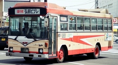 弘南バスの日野中型車 5題_e0030537_2037438.jpg