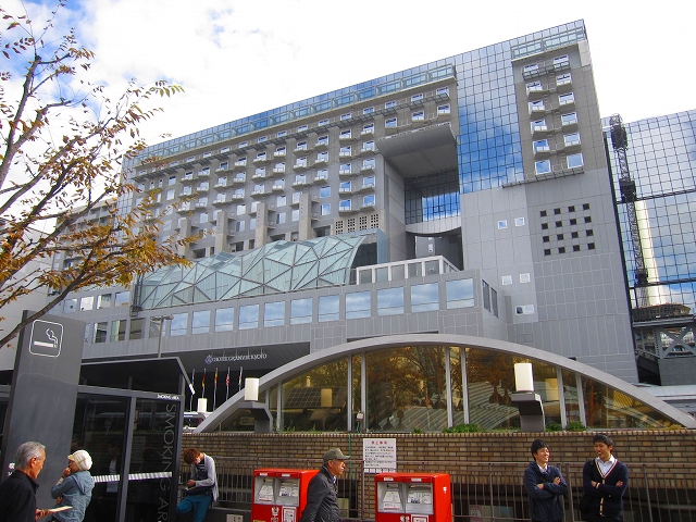 e0237645_2023189.jpg