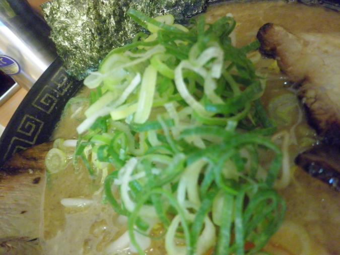 ラーメン麦笑(ばくしょう) 池田店_c0118393_18415851.jpg