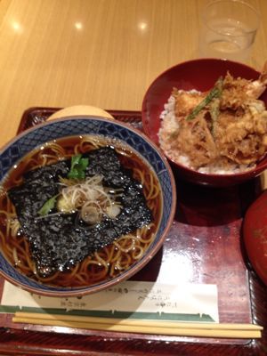 お蕎麦と紅茶_f0017897_1765631.jpg