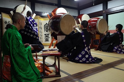 第6回 毘沙門さま夜参りとほの灯り へ行ってきました_c0336902_202523.jpg