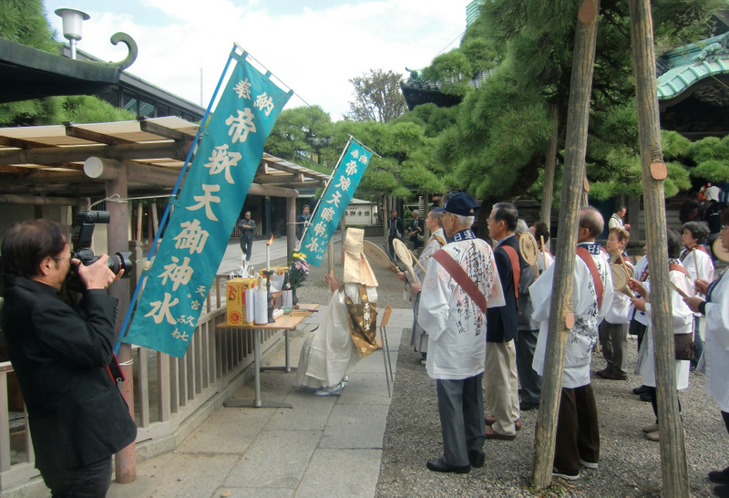 11月３日（月）　水神様_d0278912_20275712.jpg