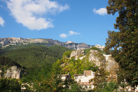 フランスの小さな村「Chatillon-en-Diois」_d0063314_14553897.jpg