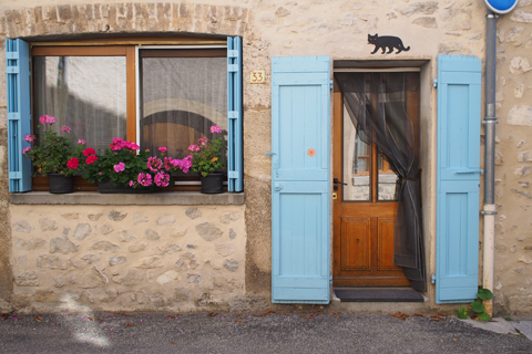 フランスの小さな村「Chatillon-en-Diois」_d0063314_16353888.jpg
