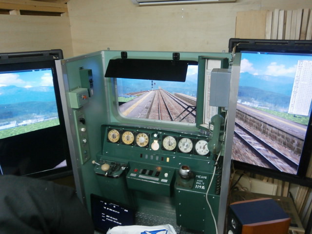 飯田線119系シミュレーター_a0066027_20195944.jpg