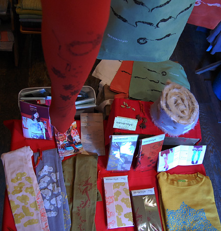 aosansyo個展、終了しました。_a0043747_1361638.jpg