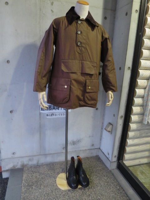 Barbour ･･･ LONG SHOREMAN JACKET！★！　稀少モデル！？_d0152280_12555955.jpg