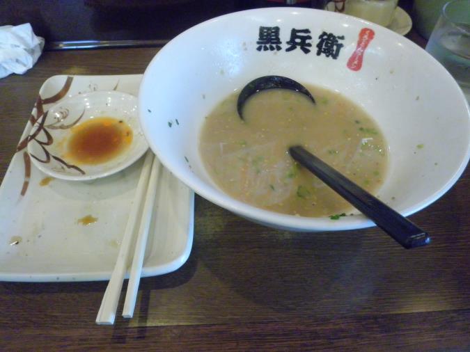 九州ラーメン黒兵衛 宝塚店_c0118393_14461176.jpg