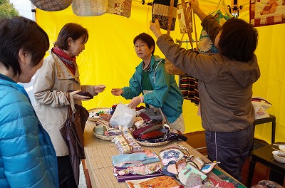 本年最後の 毘沙門通りお祭り が行われました_c0336902_8425315.jpg
