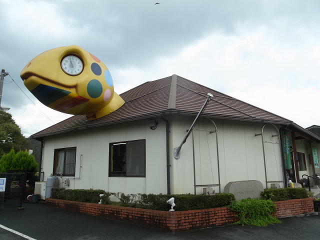 亀甲駅@岡山県久米郡美咲町_f0197703_1152199.jpg