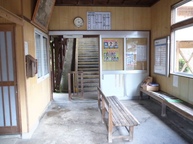 那岐駅@鳥取県八頭郡智頭町_f0197703_1931199.jpg