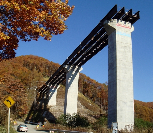 f0037518_8343037.png