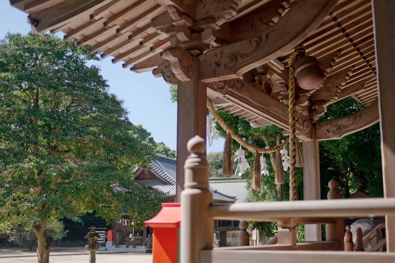 鏡神社２　佐賀県唐津市鏡_b0023047_05245357.jpg