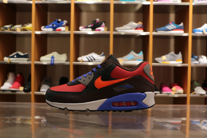 air max 90 新色！_b0142780_1105443.jpg