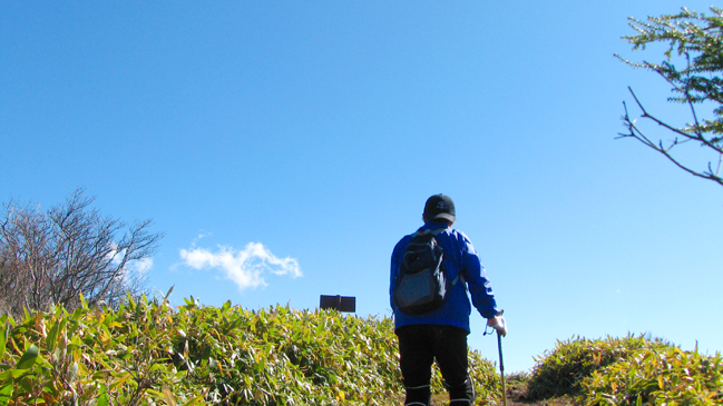 山旅プレイバック　2012.10/29 日塩もみじラインの紅葉と釈迦ヶ岳_f0302214_0322113.jpg