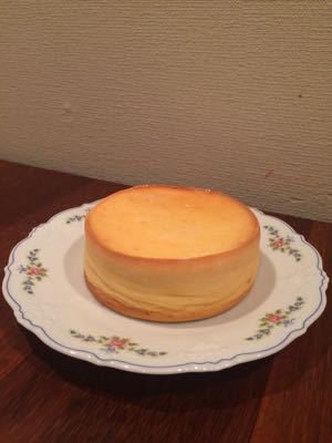 丸の内チーズケーキ いちごをめぐる冒険