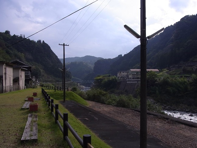 連休―３　～ 「日向往還」の「温泉宿」 ～_e0071319_19492877.jpg