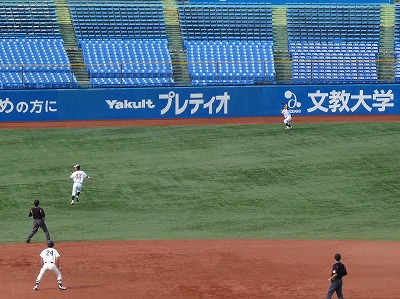 國學院大対拓殖大 10月10日 東都大学野球1部 前半_b0166128_10191470.jpg