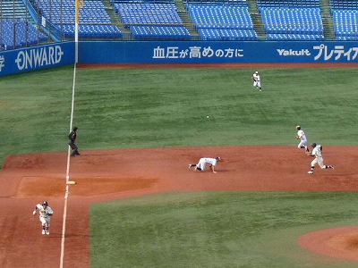 國學院大対拓殖大 10月10日 東都大学野球1部 前半_b0166128_10594768.jpg