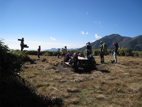 竜ヶ岳（紅葉・富士山）_d0164761_1040018.jpg