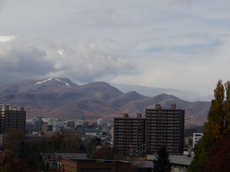 山の雪も溶けたか?_c0025115_17202390.jpg