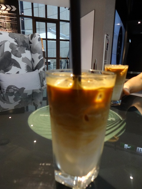 再びHMV Kafe(閉店しました)_b0248150_17463558.jpg