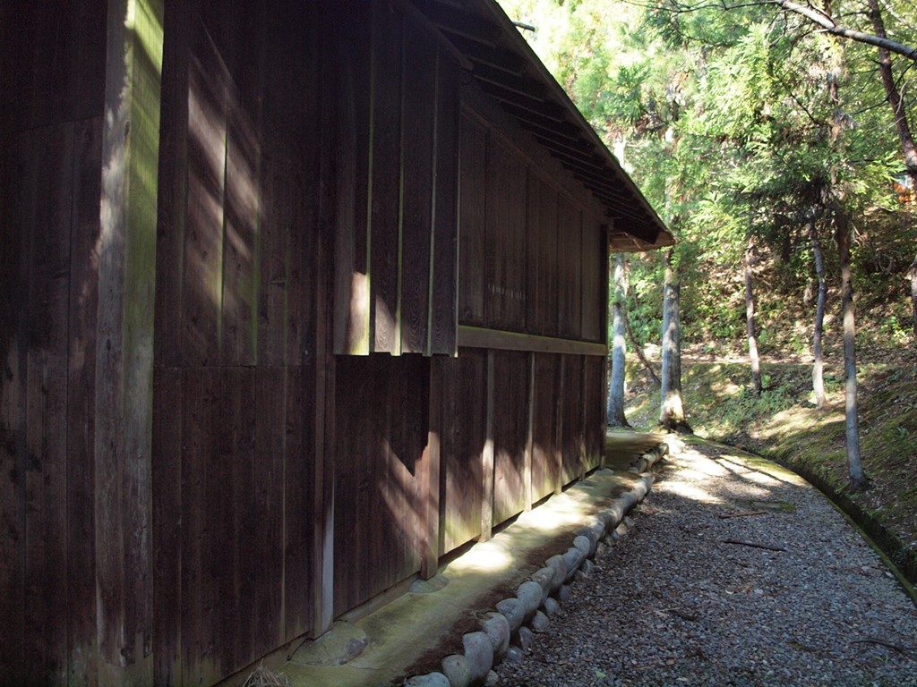 『茅葺古民家と屋形船が見られる風景～』_d0054276_20253278.jpg