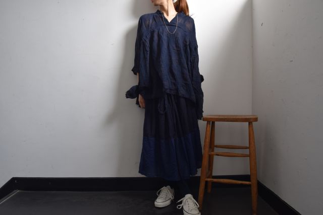 秋 と DANIELA GREGIS._b0110582_20163161.jpg