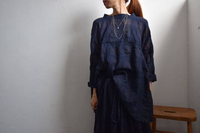 秋 と DANIELA GREGIS._b0110582_2018041.jpg