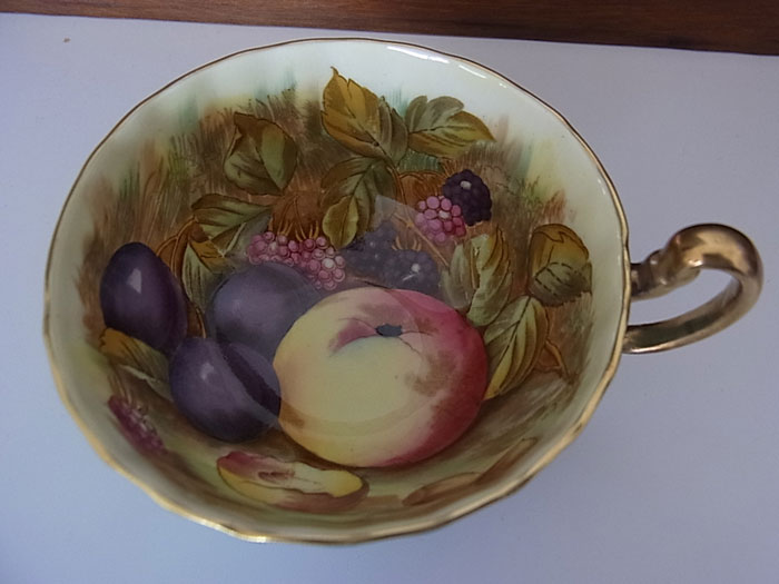 エインズレイ カップ&ソーサー_d0127182_1702875.jpg