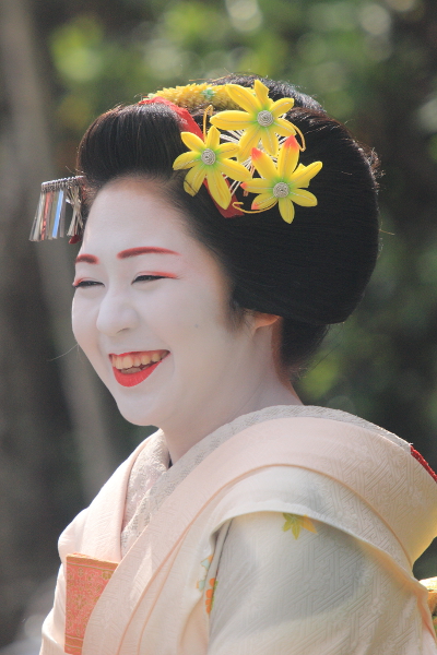 きもので集う園遊会 ~芸舞妓編~_e0051888_6331274.jpg
