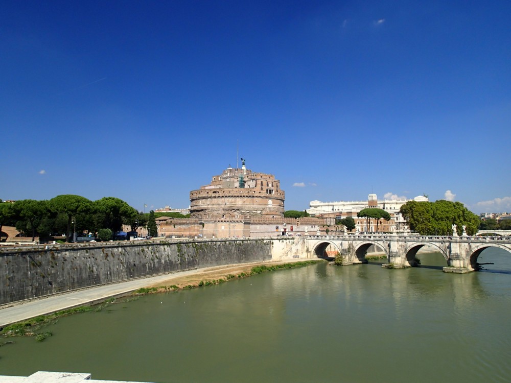 イタリア　デジカメ写真⑨　ローマで凹む_b0015223_1811884.jpg