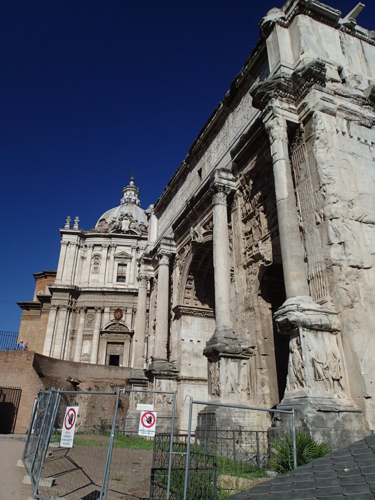 イタリア　デジカメ写真⑨　ローマで凹む_b0015223_185957.jpg