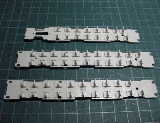 80系電車 整備開始。_b0128336_2126122.jpg